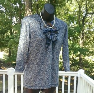 Vintage style blouse